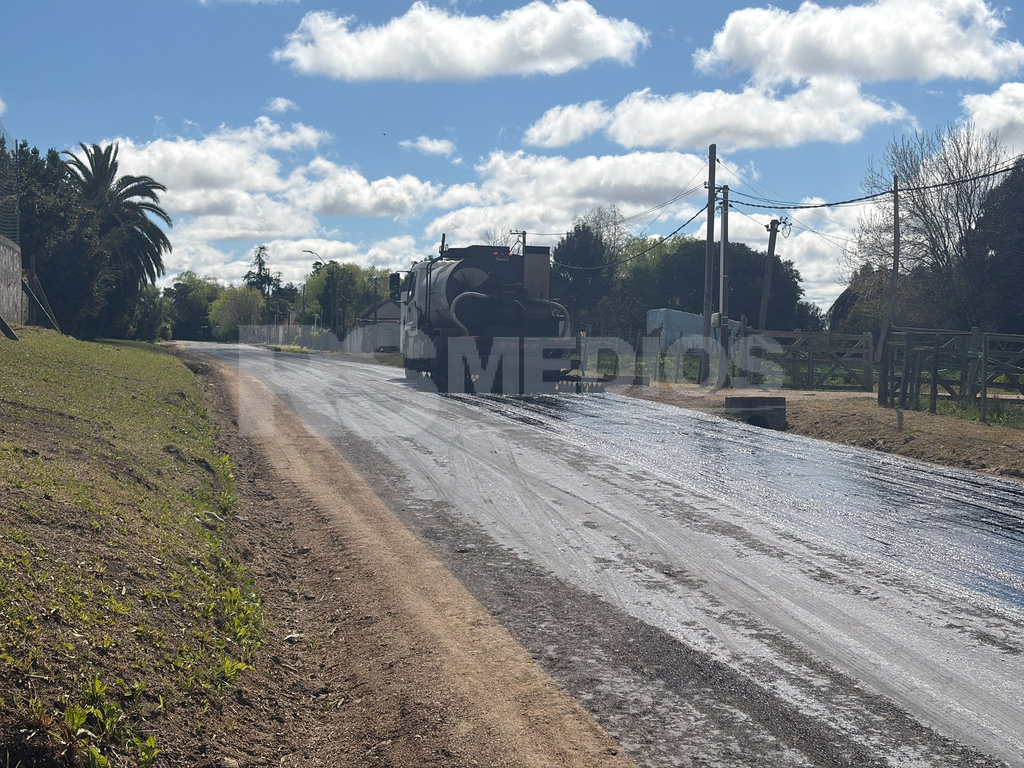 Avanzan las obras de repavimentación en Cardona con intervenciones en varias calles