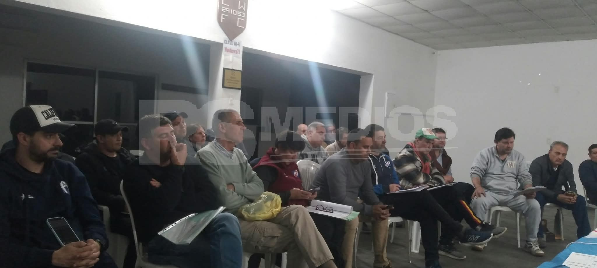 Se lanzó la Sub 14 de la Federación de Fútbol de Colonia con tres equipos de Cardona — imagen 2